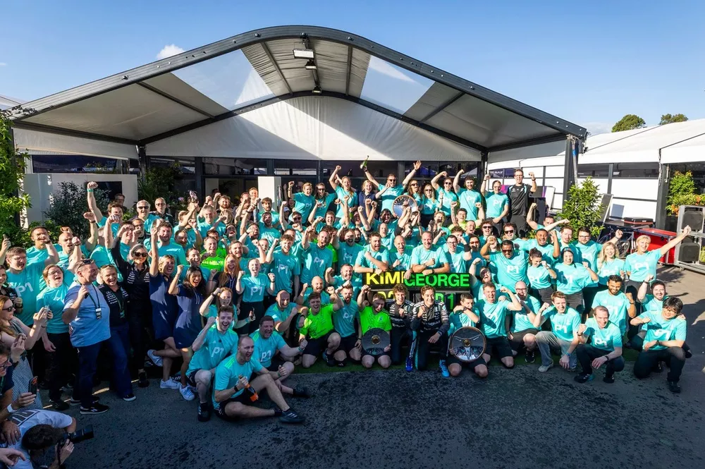 George Russell, Mercedes, Andrea Kimi Antonelli, Mercedes 