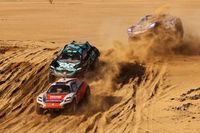 Zwycięstwa zespołów Rosberga i Sainza