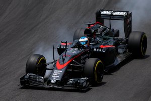 F1 アストンマーティン 実車 ボディ パーツ 本物 アロンソ HONDAホンダ アストンマーチン、F1イギリスGPで「特別なワンオフカラー」公式