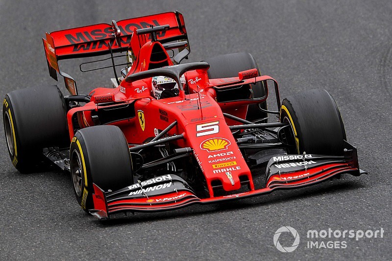 2015 F1 日本グランプリ VIPパス　ライコネン　ベッテル　直筆サイン入り ライコネン、ベッテル、ハミルトン直筆サイン入りグッズ入荷