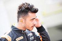 VIDEO: Piloto de F3 crea polémica por forma de conducir en la calle