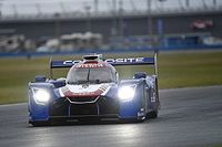 Nissan toma el relevo en el tercer libre y Alonso no rueda