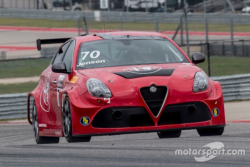 Una Alfa Romeo è pronta per debuttare in TCR Scandinavia con Louise Frost