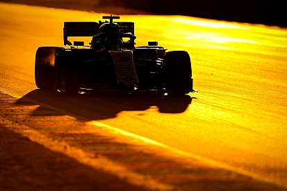 Élő közvetítés az első F1-es tesztnapról: 9:00-18:00