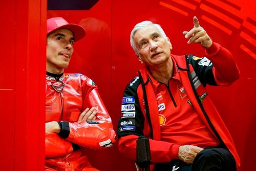 M&aacute;rquez reaparecer&aacute; al manillar de una Ducati en Valencia bajo la mirada de Tardozzi