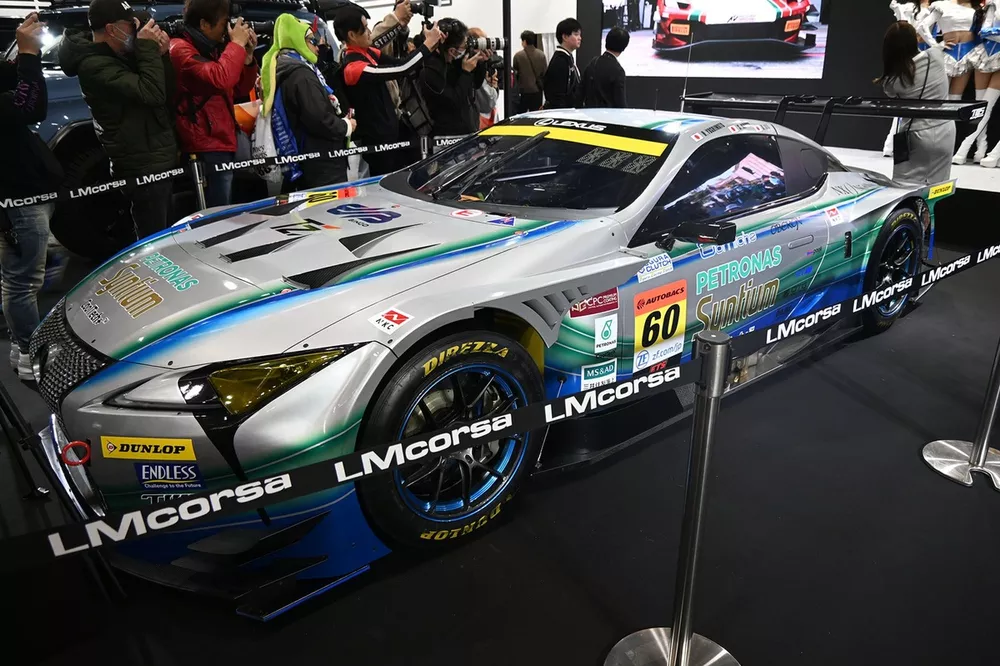 #60 Synyium LMcorsa LC500 GT