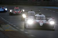 Le Mans: el coche de seguridad dificulta las opciones de Alonso