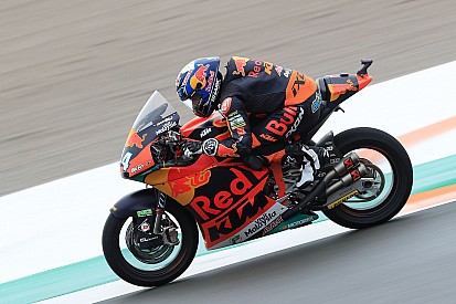 Oliveira chiude in bellezza la sua avventura in Moto2 a Valencia. Primo podio di Lecuona