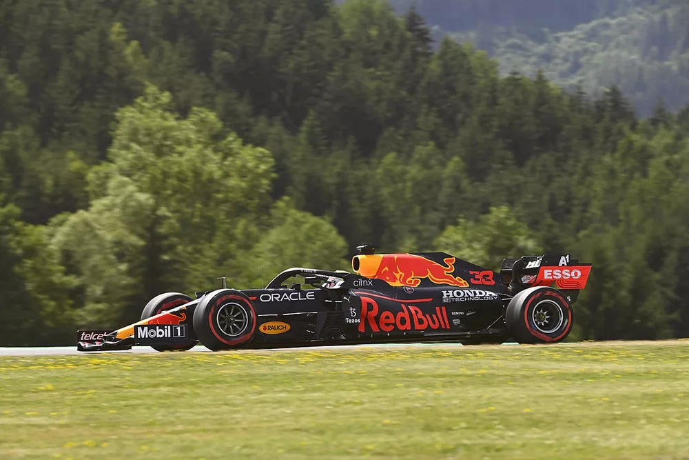 Max Verstappen, Red Bull Racing RB16B