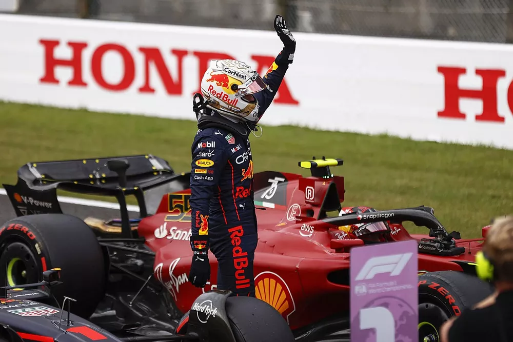 Le poleman Max Verstappen, Red Bull Racing
