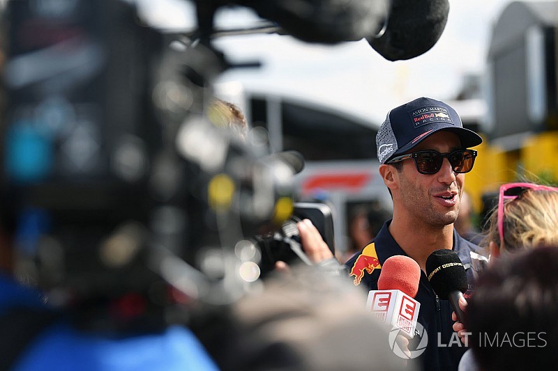 Ріккардо не повівся на обіцянки Red Bull Honda - Renault
