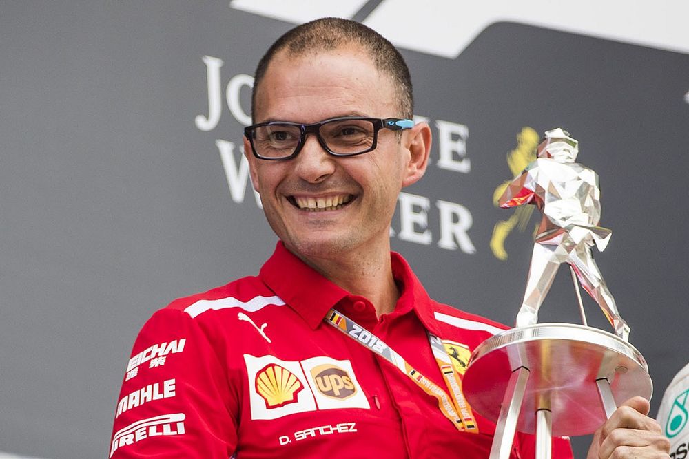 David Sanchez, Principal Aerodynamicist, Ferrari, receives the constructors trophy for Ferrari