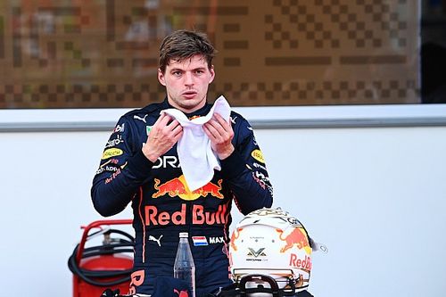 Verstappen perdi&oacute; tiempo en Bak&uacute; por los peque&ntilde;os errores