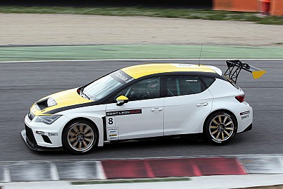Carlotta Fedeli nella Seat Leon Cup con il team BD Racing