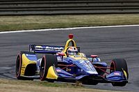 Rossi logra el mejor tiempo en la segunda práctica libre