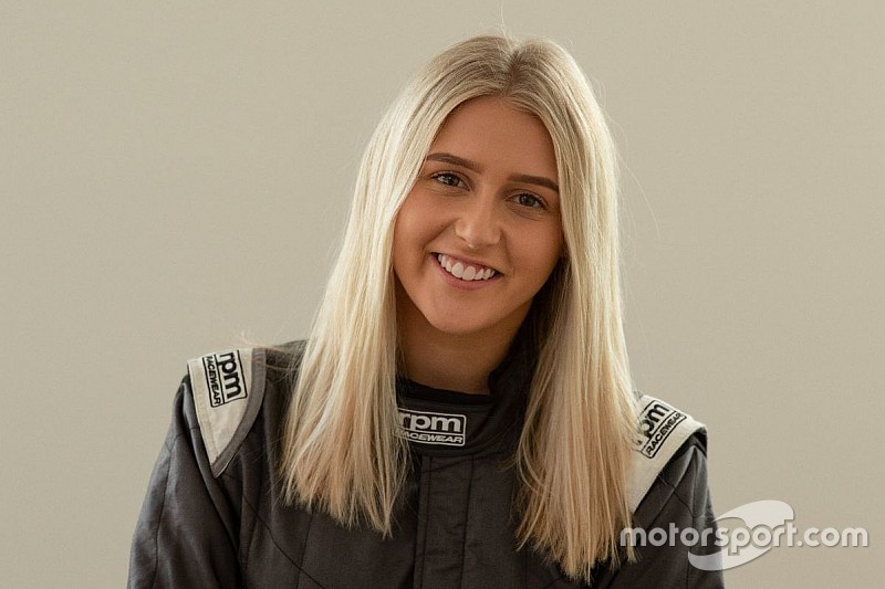 Kart star joins third-tier Supercars series