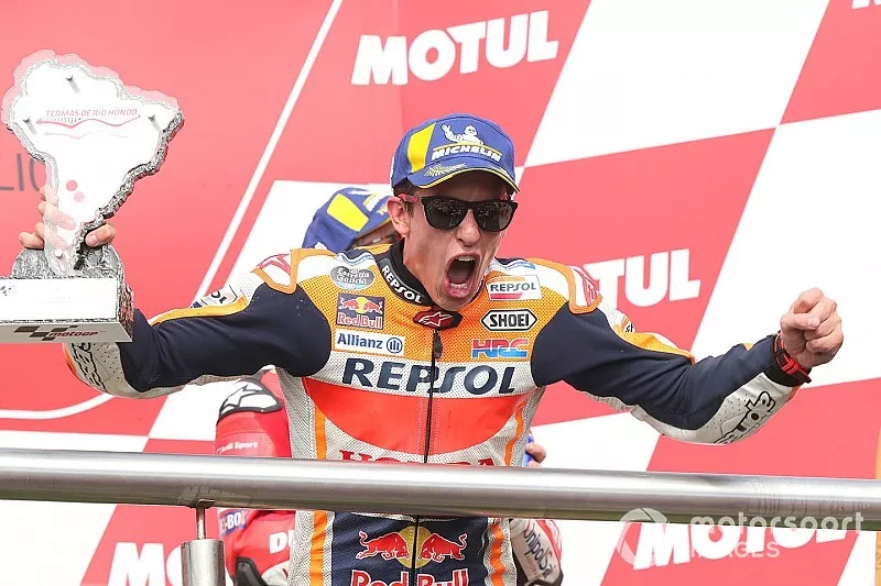 Podio: Marc Márquez, ganador de la carrera