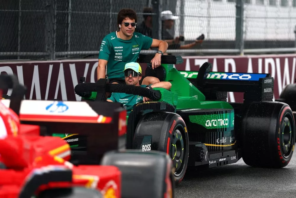 Lance Stroll, Aston Martin Racing, Fernando Alonso, Aston Martin Racing