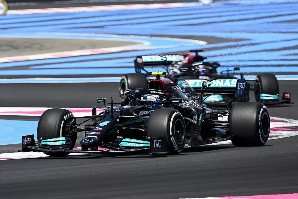 Valtteri Bottas, Mercedes W12, Lewis Hamilton, Mercedes W12