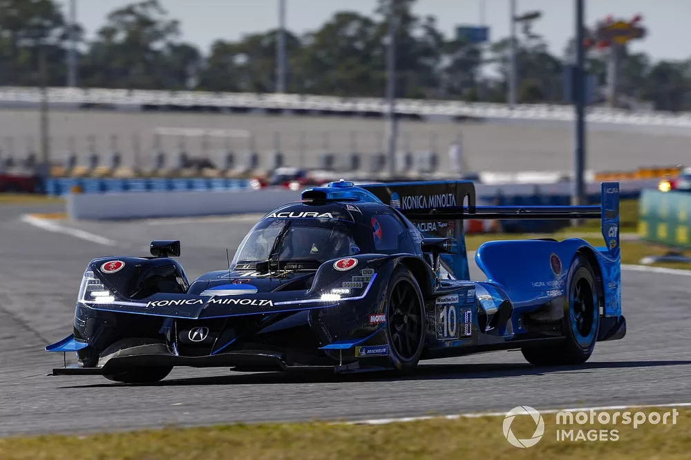 #10 Wayne Taylor Racing Acura ARX-05 Acura DPi: Helio Castroneves, Alexander Rossi, Filipe Albuquerque, Ricky Taylor 