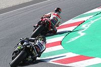 Crutchlow: "Lorenzo quiere ganar y quiz&aacute; cree que no puede hacerlo con Honda ahora"