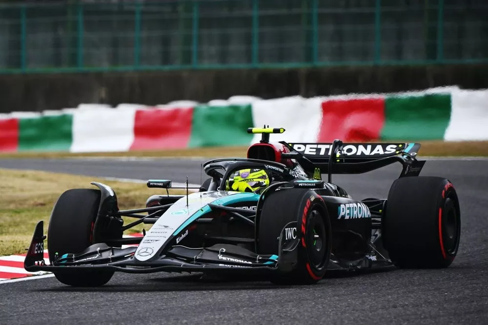 Lewis Hamilton, Mercedes F1 W15
