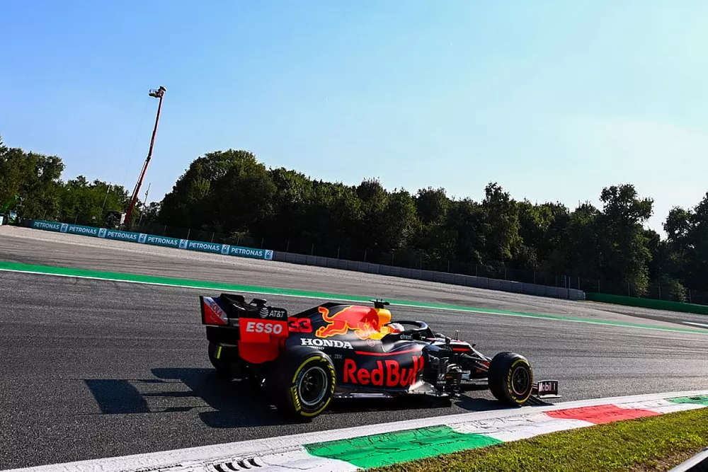 Max Verstappen, Red Bull Racing RB16