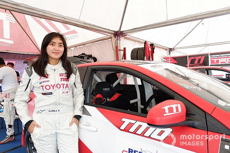 Tinggalkan TTI, Alinka pensiun dari dunia balap?
