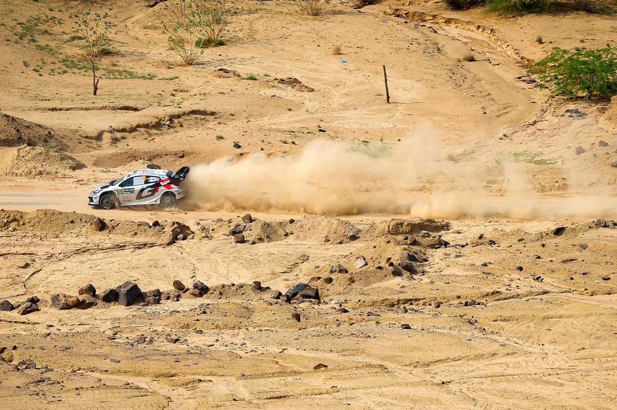 WRC Saudi Arabia: How the title contenders fared in frustrating road cleaning battle