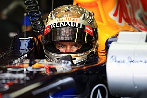 1/18 レッドブル・レーシング RB7 セバスチャン・ベッテル 日本ＧＰ 1/18 レッドブル・レーシング RB7 セバスチャン・ベッテル 日本