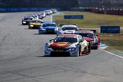 Farfus: nem valami remek, amikor lerepül az ajtó a kocsidról