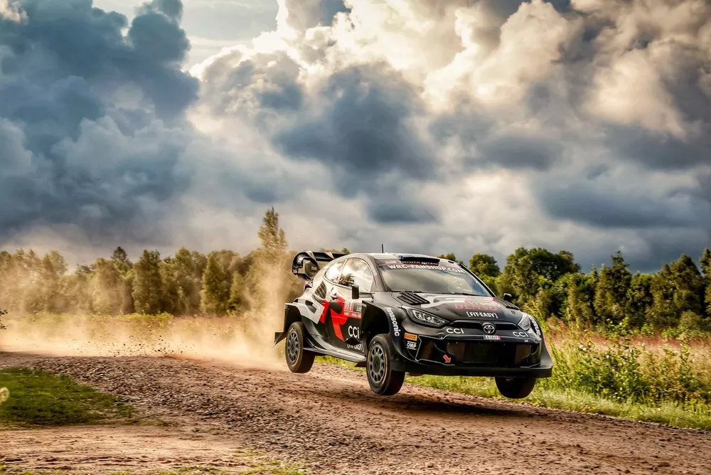 S&eacute;bastien Ogier, Vincent Landais, Toyota Gazoo Racing WRT Toyota GR Yaris Rally1
