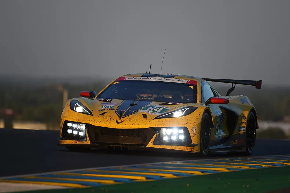#64 Corvette Racing Chevrolet Corvette C8.R LMGTE Pro - Tommy Milner, Nick Tandy, Alexander Sims