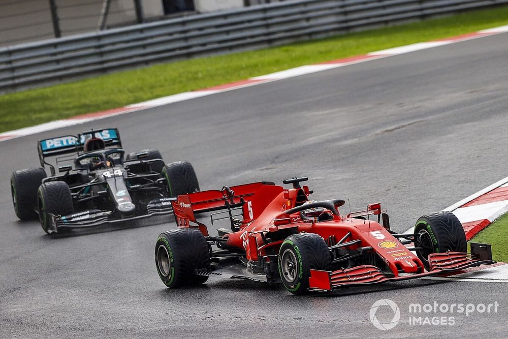 Sebastian Vettel, Ferrari SF1000, Lewis Hamilton, Mercedes F1 W11