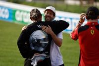 Hamilton, sobre Vettel: "Es el mejor campe&oacute;n del mundo que he conocido"