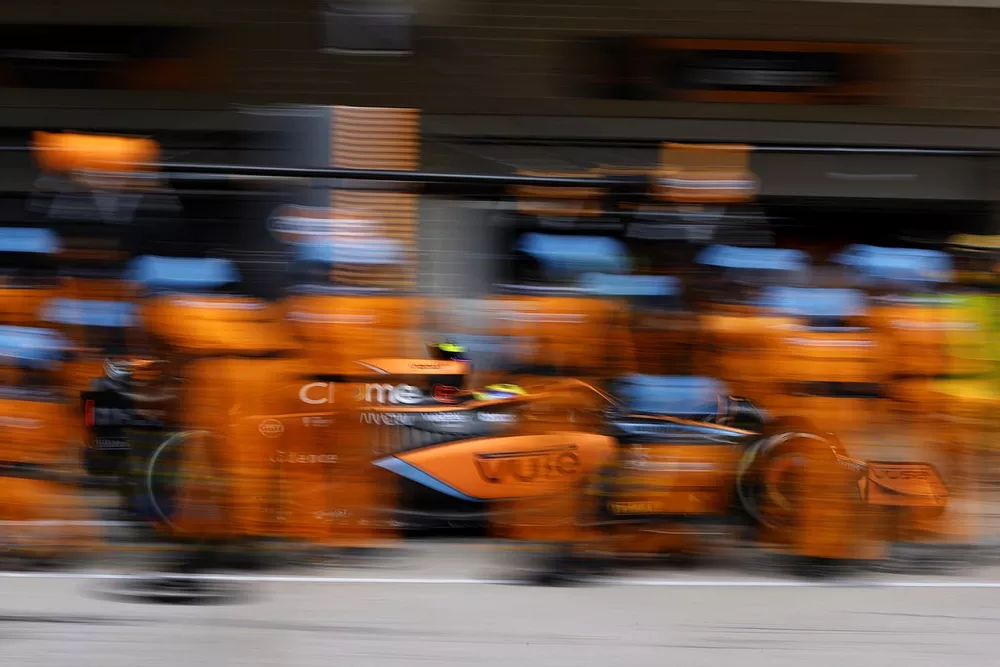 Lando Norris, McLaren MCL36, in the pits