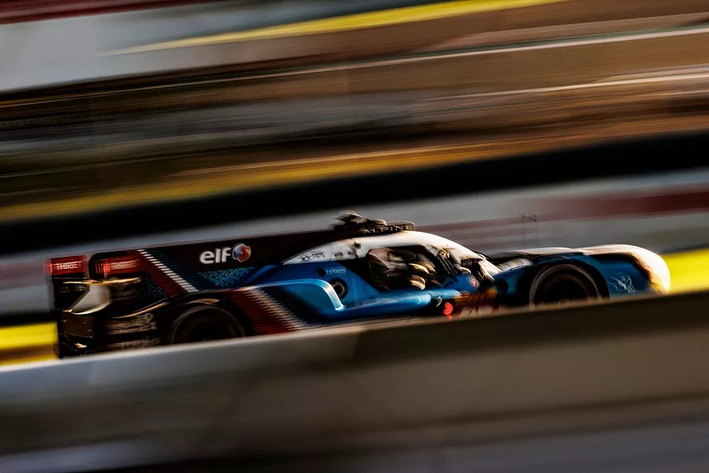 #36 Alpine Elf Team Alpine A480 - Gibson LMP1: Andre Negr&Atilde;&pound;o, Nicolas Lapierre, Matthieu Vaxiviere