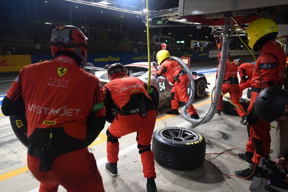 #50 AF Corse Ferrari 499P: Antonio Fuoco, Nicklas Nielsen, Miguel Molina