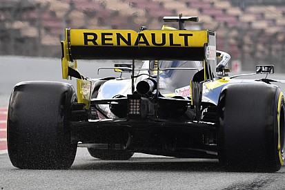 Paura per Ricciardo: sulla Renault R.S.19 si è staccato il flap mobile in piena velocità!