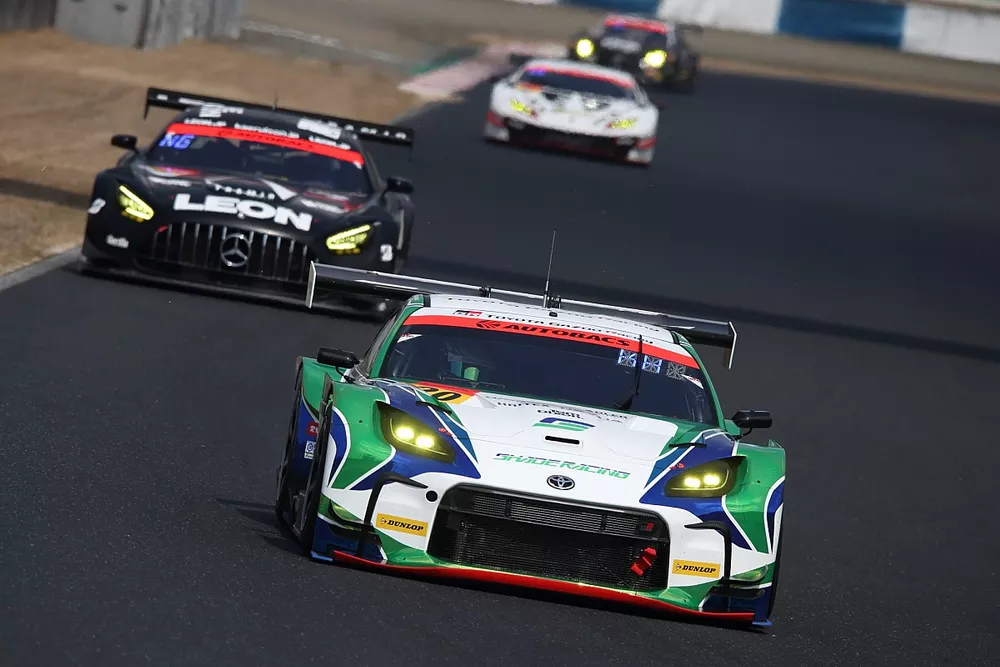 #20 Shade Racing GR86 GT