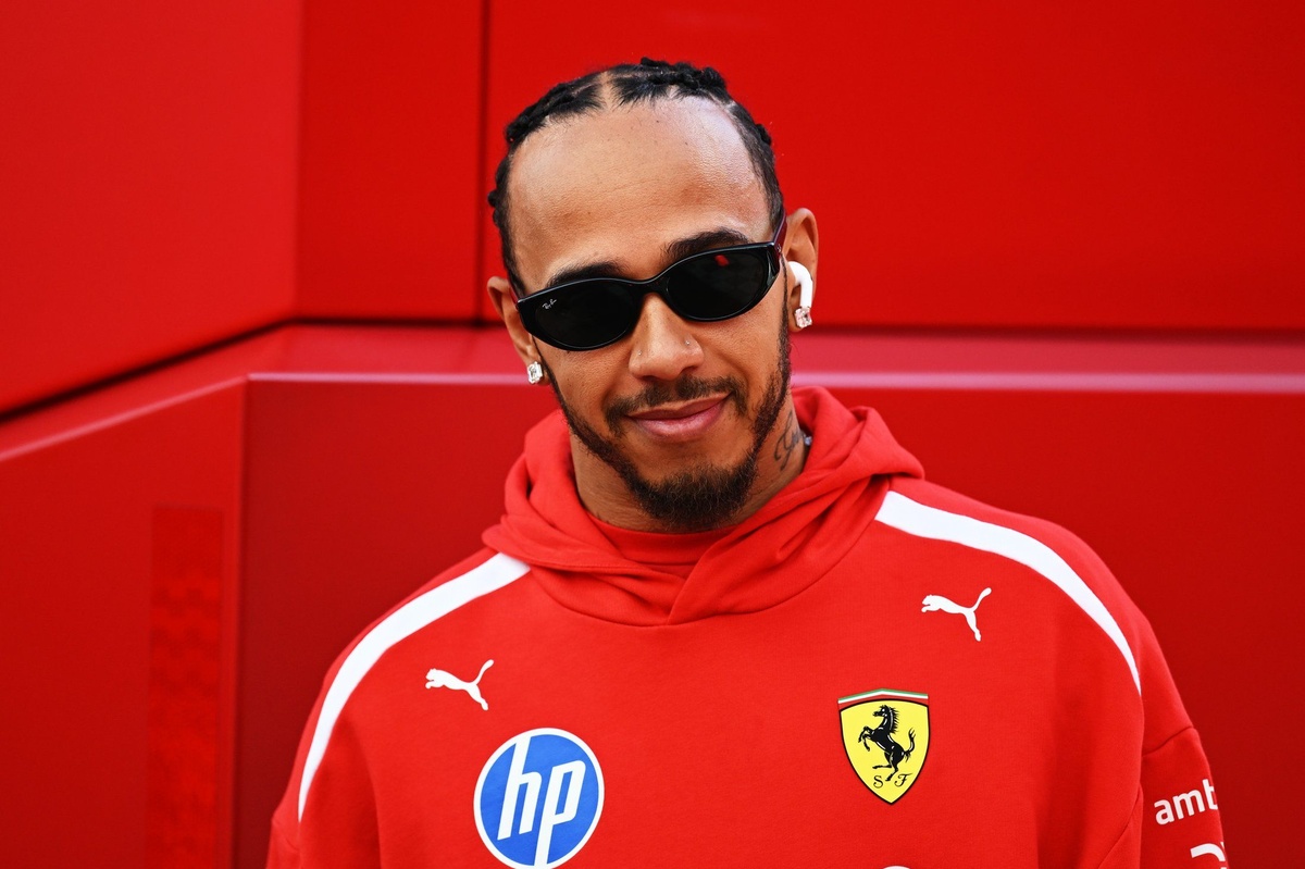 Hamilton insiste: "Desde que dejé el simulador de Ferrari, rindo mucho mejor"