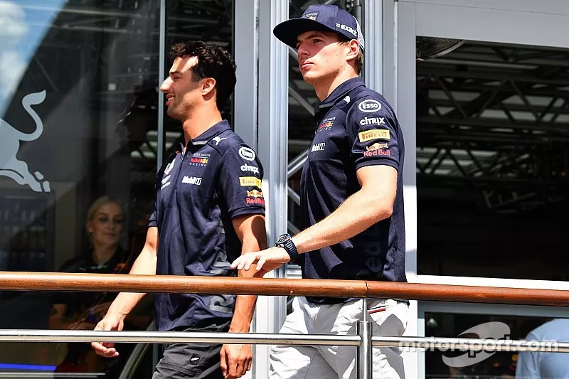 Max Verstappen, Red Bull Racing y Daniel Ricciardo, Red Bull Racing