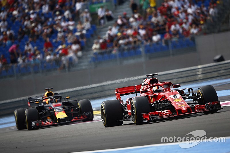 Vettel, sorprendido de su remontada asistida por el viento