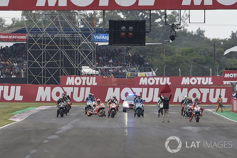 Los pilotos no podrán tratar de arrancar la moto en la parrilla si el motor se les para