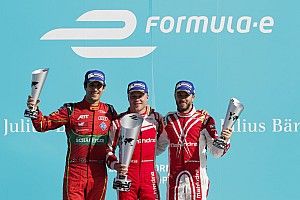 Rosenqvist le arrebata la victoria a Di Grassi en Berlín