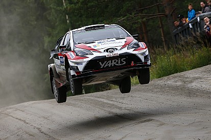 Finlandia, PS10: Lappi passa Latvala e vola in vetta alla classifica!