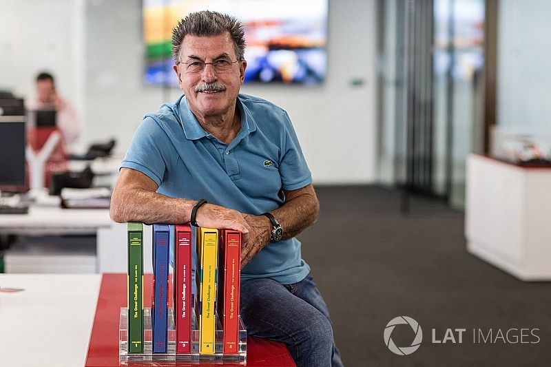 Rainer W. Schlegelmilch en las oficinas de Motorsport Network
