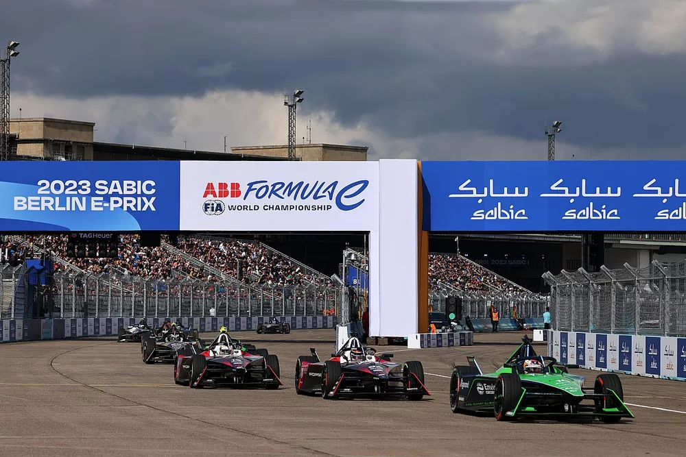 Sebastien Buemi, Envision Racing, Pascal Wehrlein, Porsche