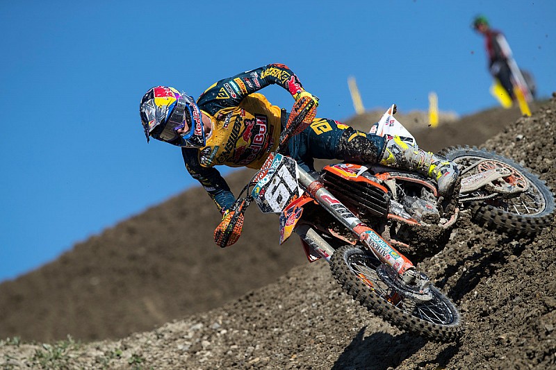 Prado se luce en Loket y ¡ya es líder del MX2 2018!