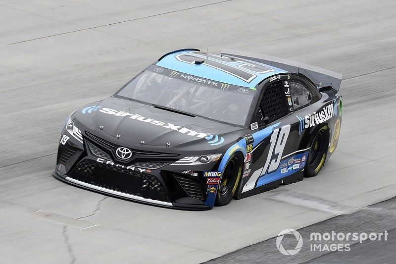 Martin Truex Jr., Joe Gibbs Racing, Toyota Camry Sirius XM